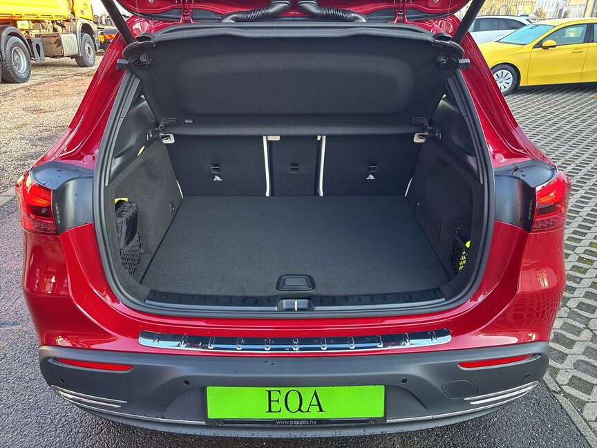 Mercedes-Benz EQA 250+