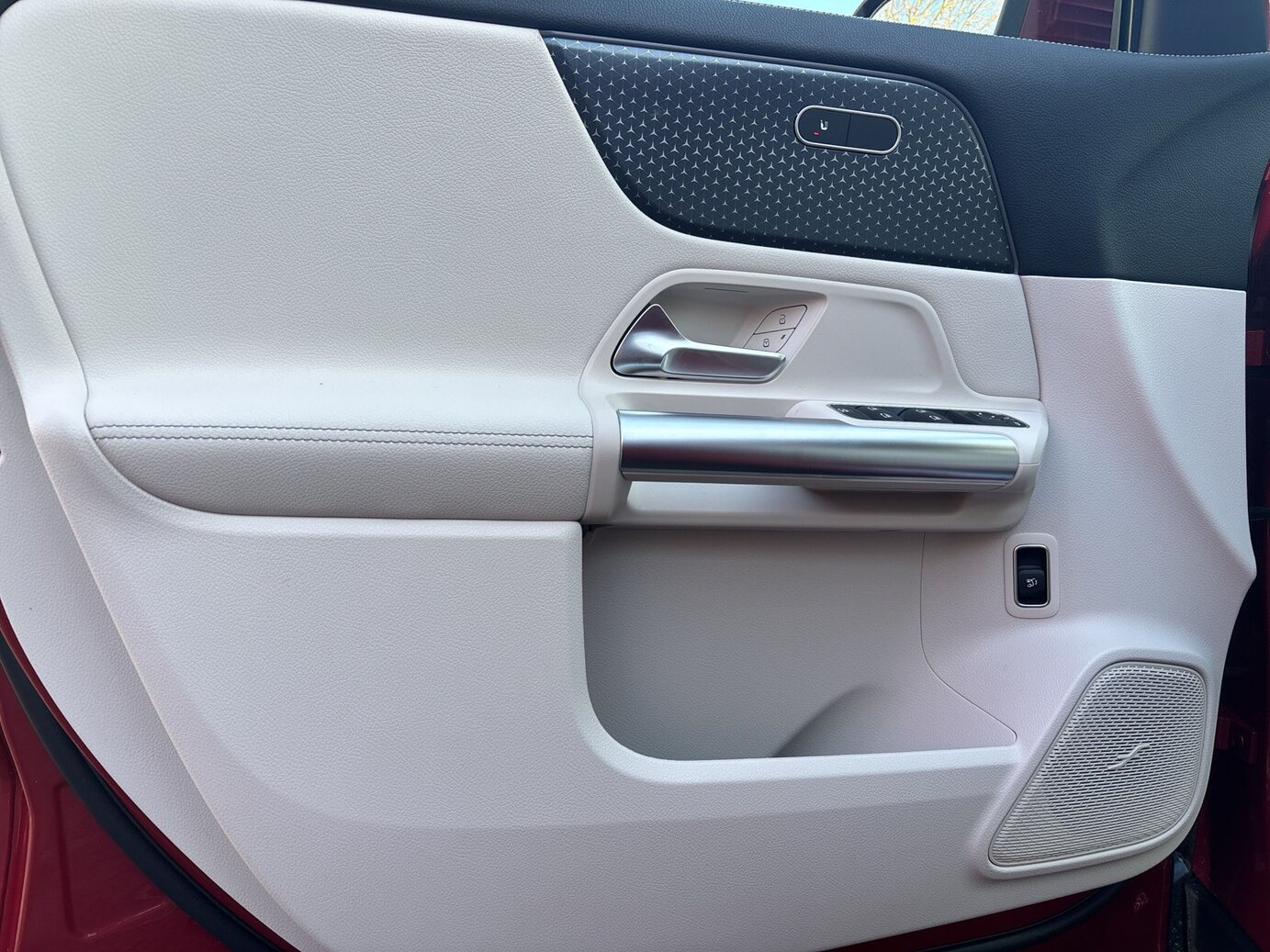 Mercedes-Benz EQA 250+