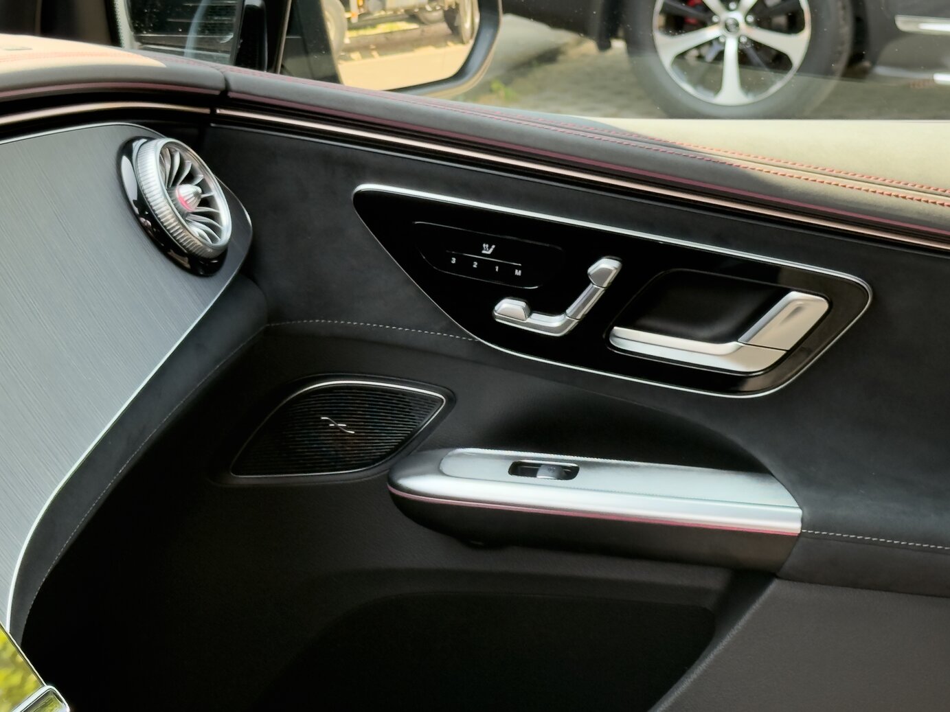 Mercedes-Benz EQE 350 4MATIC SUV