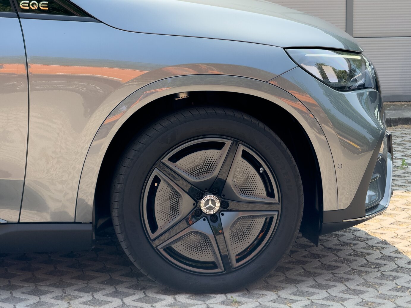 Mercedes-Benz EQE 350 4MATIC SUV