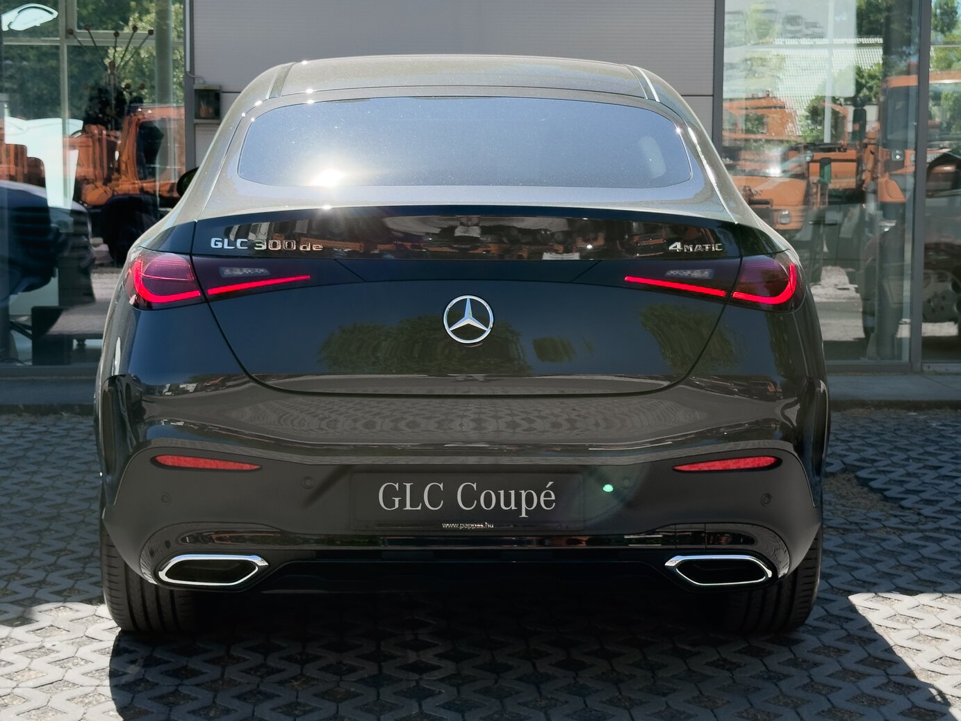 Mercedes-Benz GLC 300 de 4MATIC Coupé mit EQ Hybrid Technologie