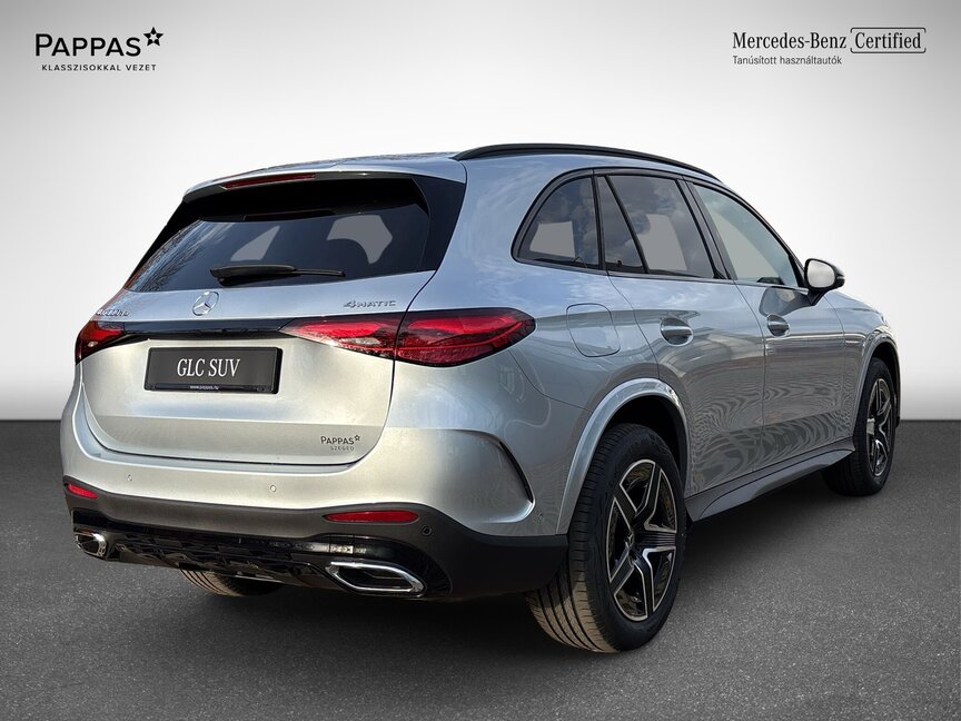 Mercedes-Benz GLC 300 de 4MATIC mit EQ Hybrid Technologie