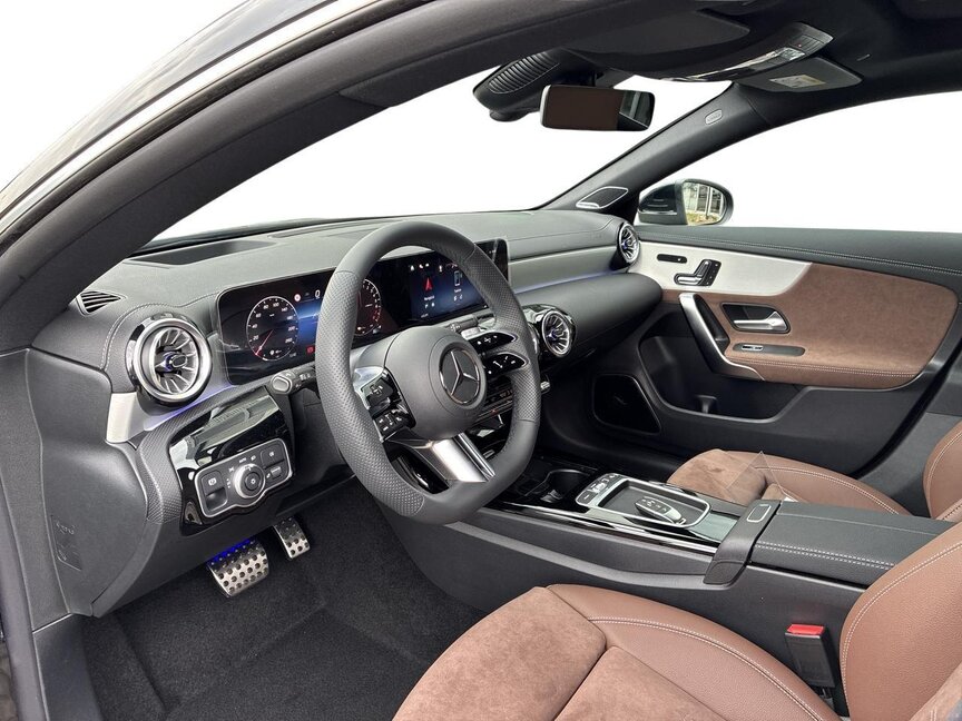 Mercedes-Benz CLA 250 e Shooting Brake mit EQ Hybrid Technologie