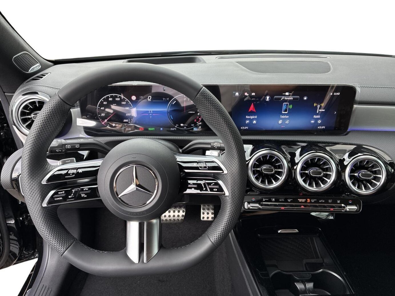 Mercedes-Benz CLA 250 e Shooting Brake mit EQ Hybrid Technologie