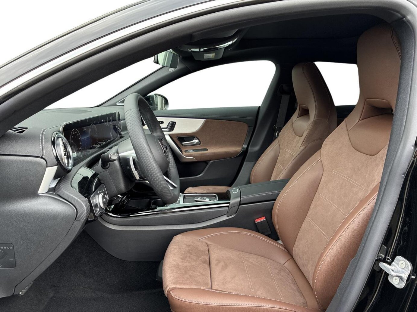 Mercedes-Benz CLA 250 e Shooting Brake mit EQ Hybrid Technologie