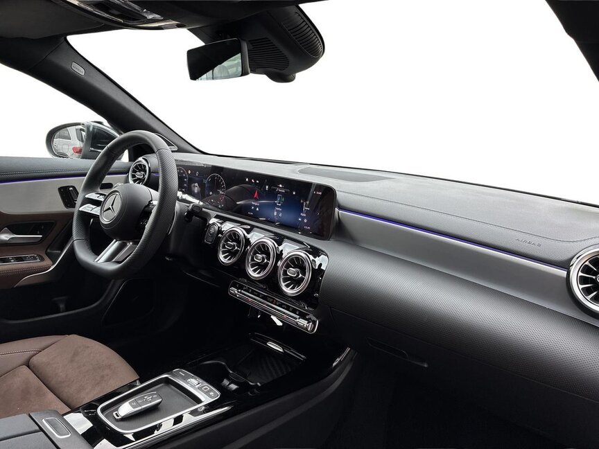 Mercedes-Benz CLA 250 e Shooting Brake mit EQ Hybrid Technologie