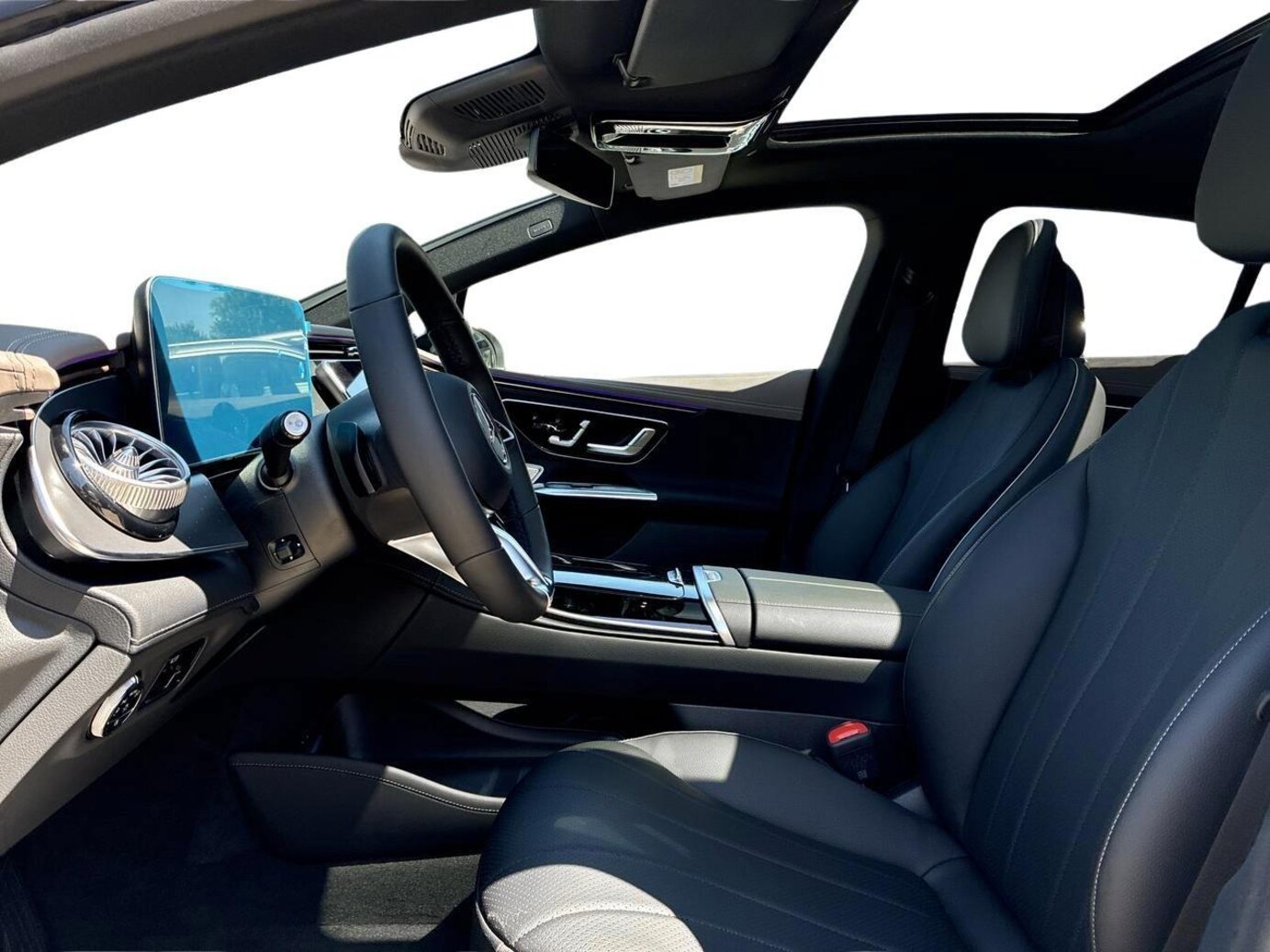 Mercedes-Benz EQE 300