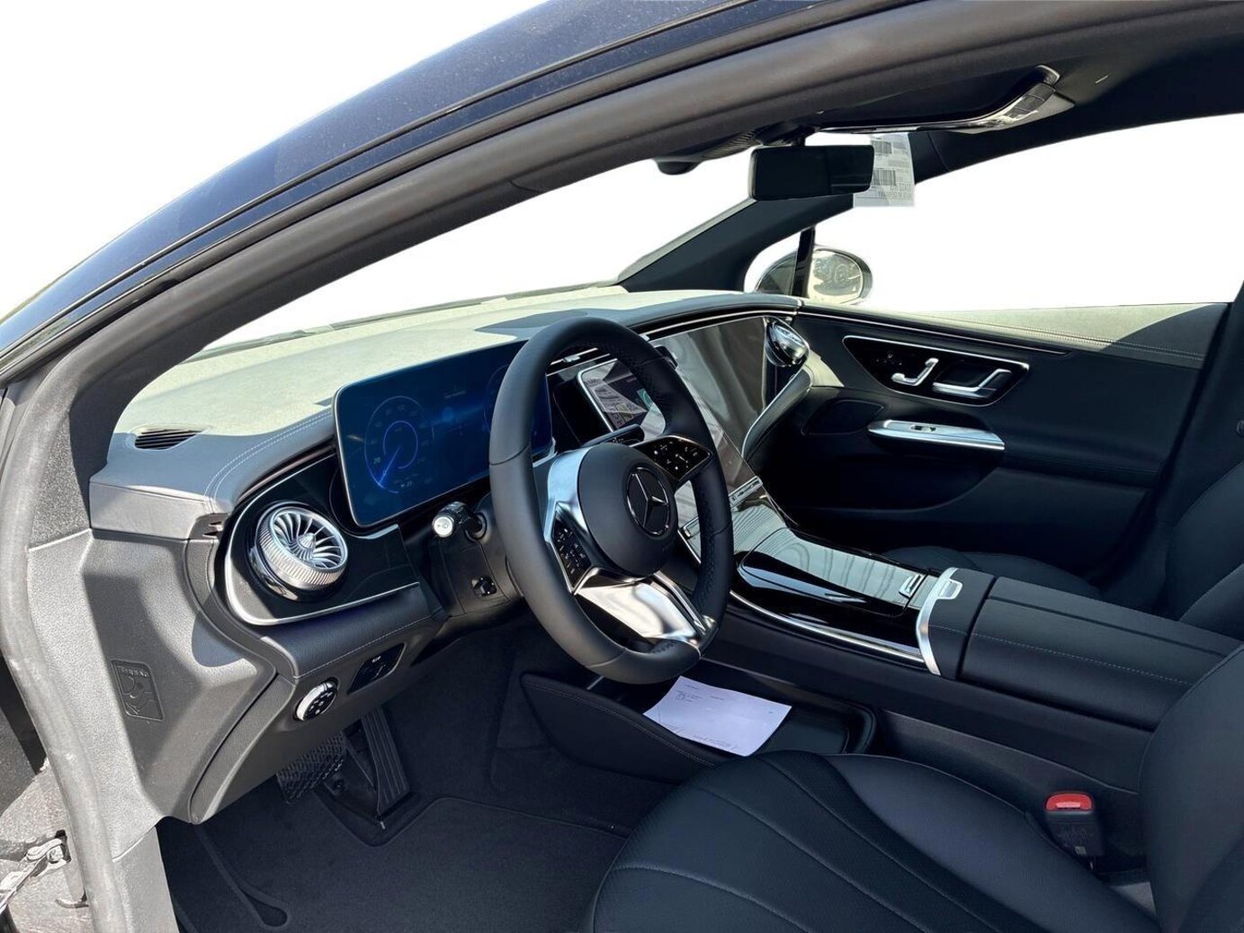 Mercedes-Benz EQE 300