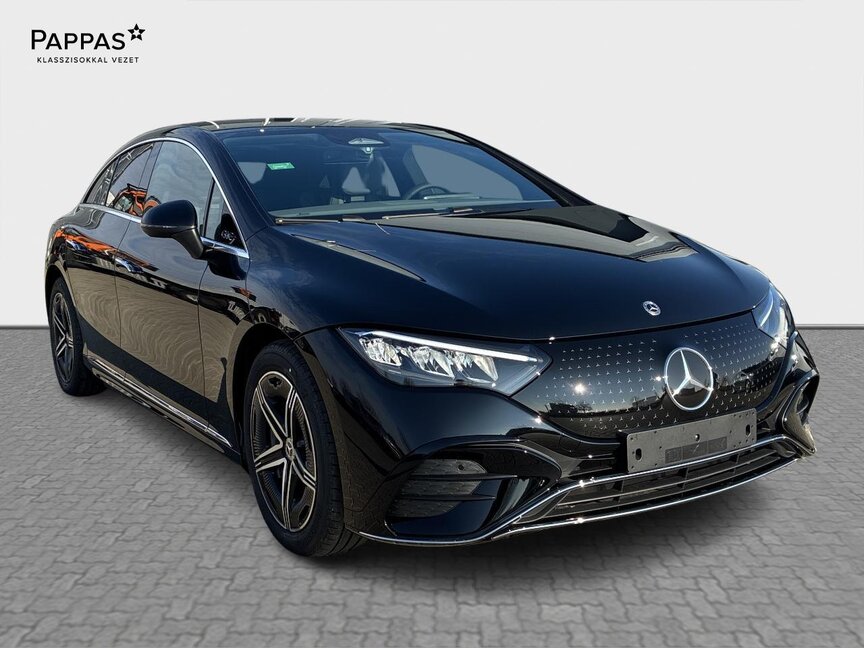 Mercedes-Benz EQE 300