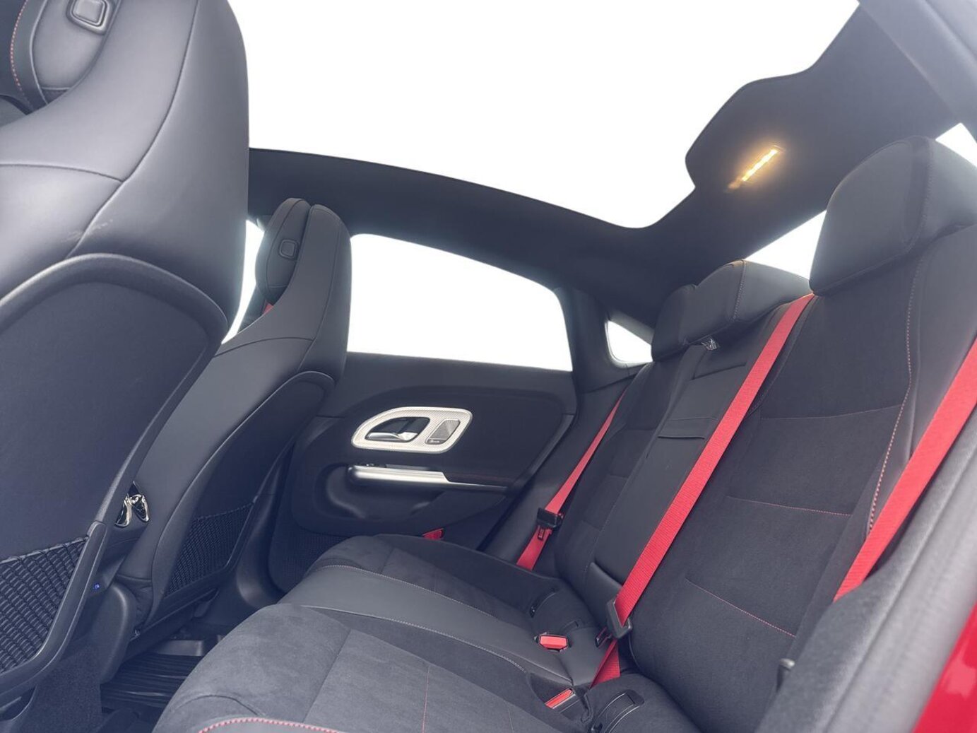 Mercedes-Benz CLA 250+ mit EQ Technologie