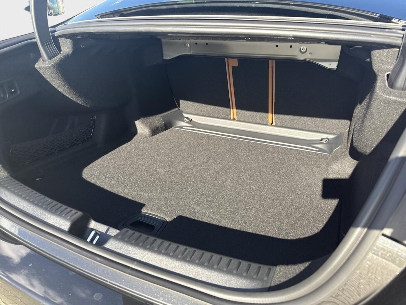 Mercedes-Benz E 220 d 4MATIC Limousine