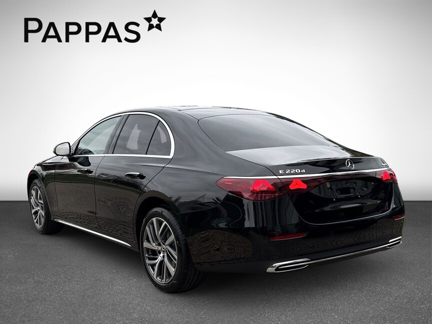 Mercedes-Benz E 220 D 4M