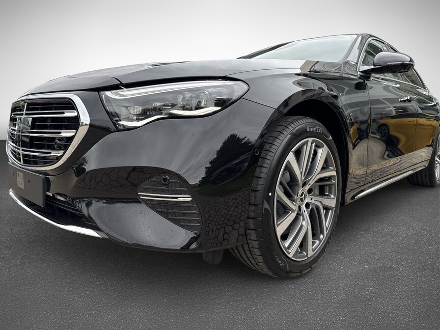 Mercedes-Benz E 220 D 4M