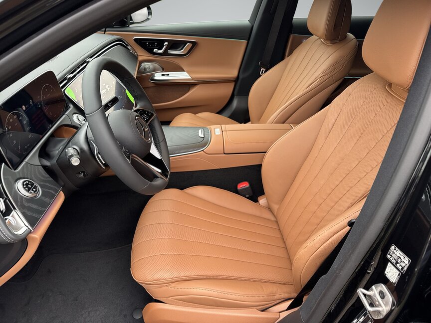 Mercedes-Benz E 220 D 4M