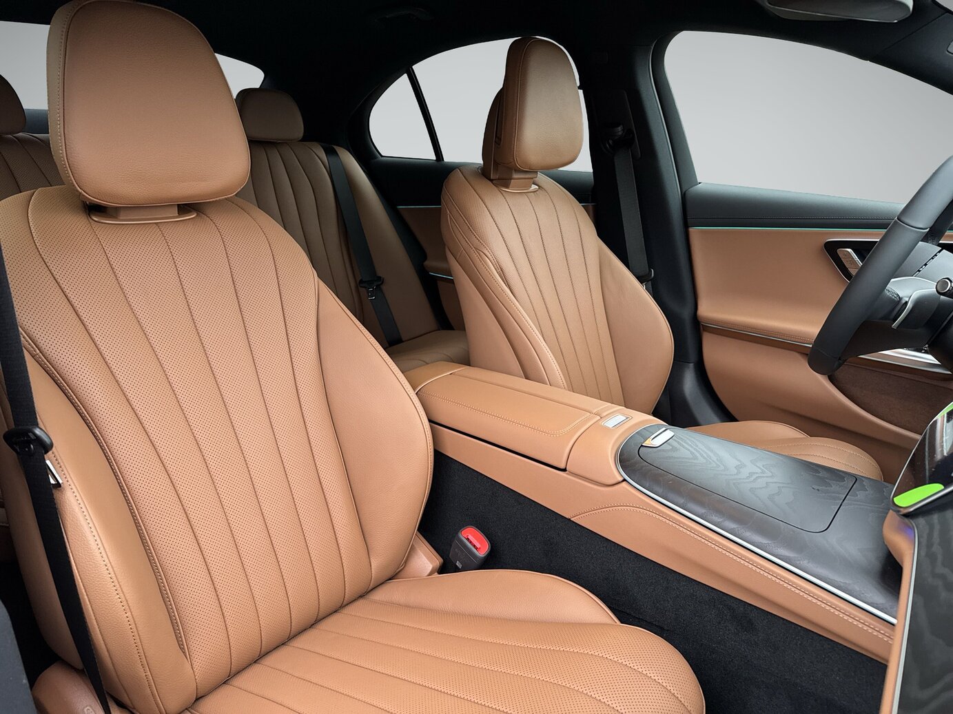 Mercedes-Benz E 220 D 4M