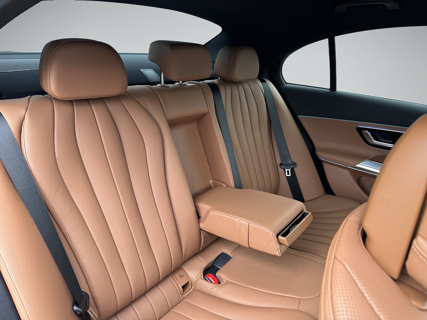 Mercedes-Benz E 220 D 4M