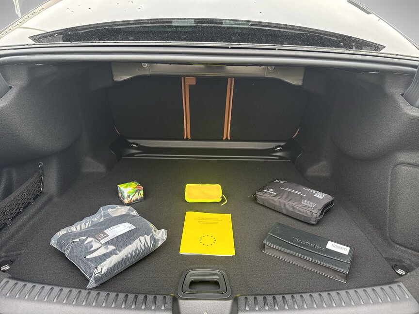 Mercedes-Benz E 220 d 4MATIC Limousine