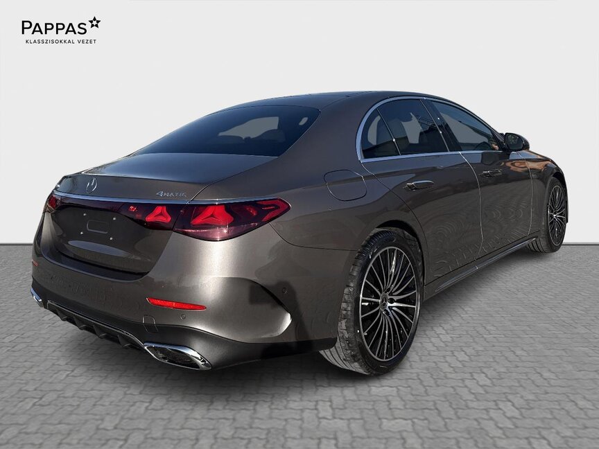 Mercedes-Benz E 200 4MATIC Limousine