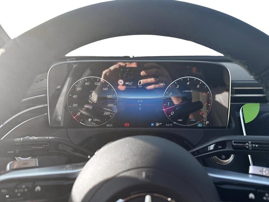 Mercedes-Benz E 200 4MATIC Limousine