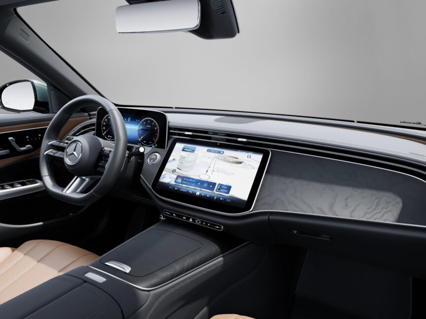 Mercedes-Benz E 200 4MATIC Limousine