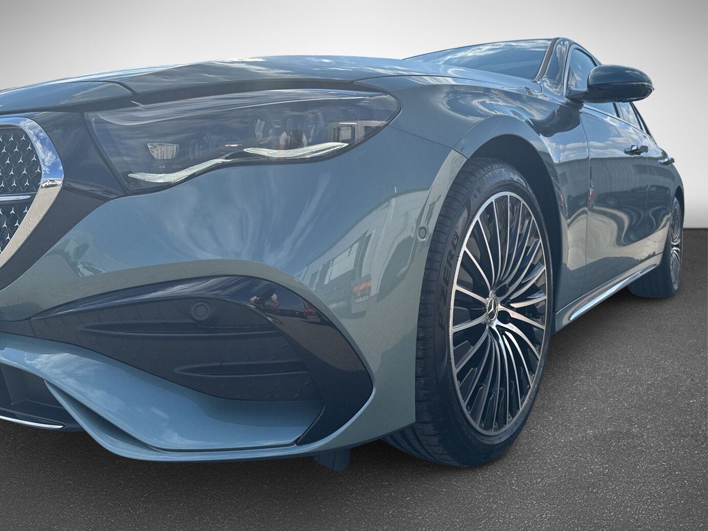 Mercedes-Benz E 200 4MATIC Limousine