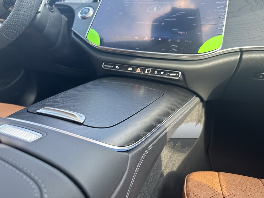 Mercedes-Benz E 200 4MATIC Limousine