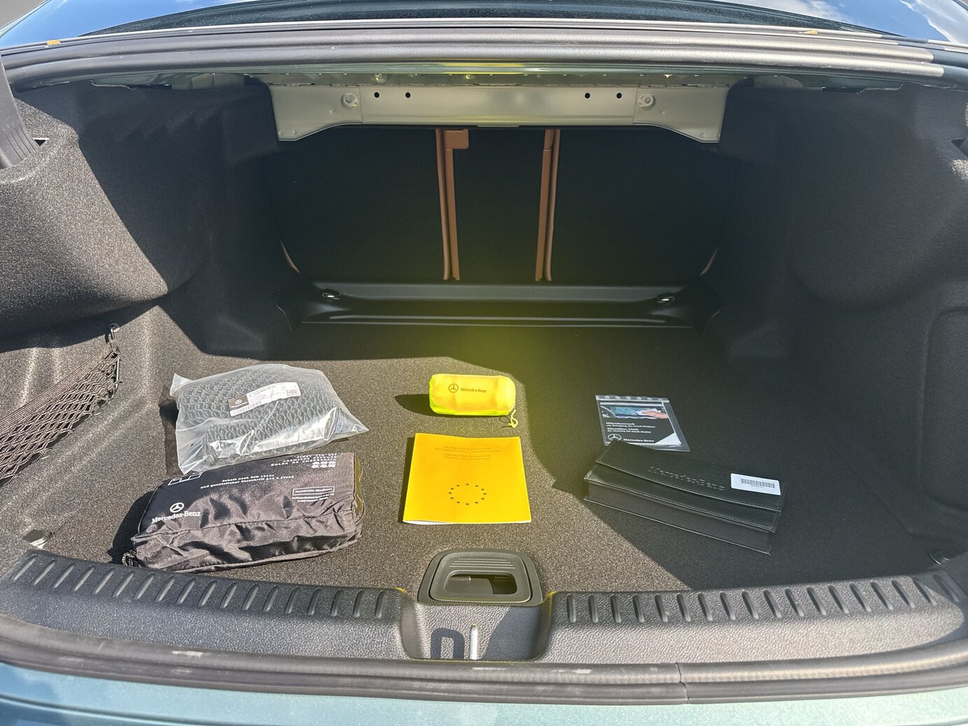 Mercedes-Benz E 200 4MATIC Limousine