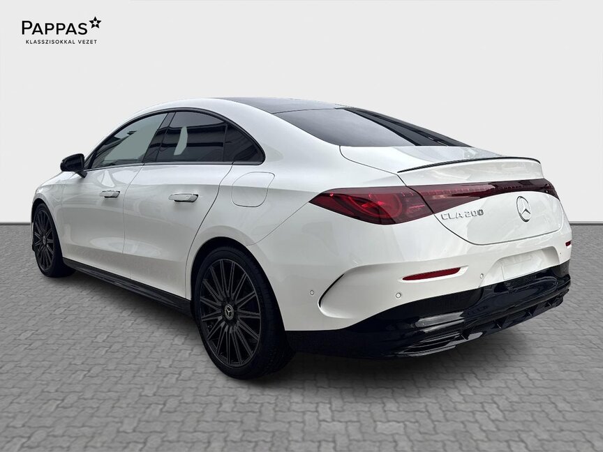 Mercedes-Benz CLA 200