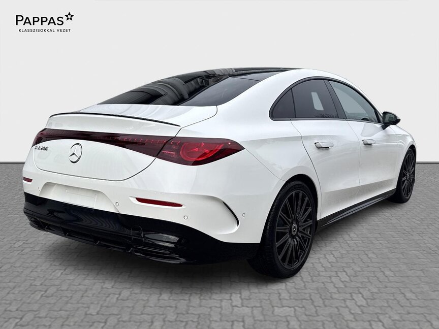 Mercedes-Benz CLA 200