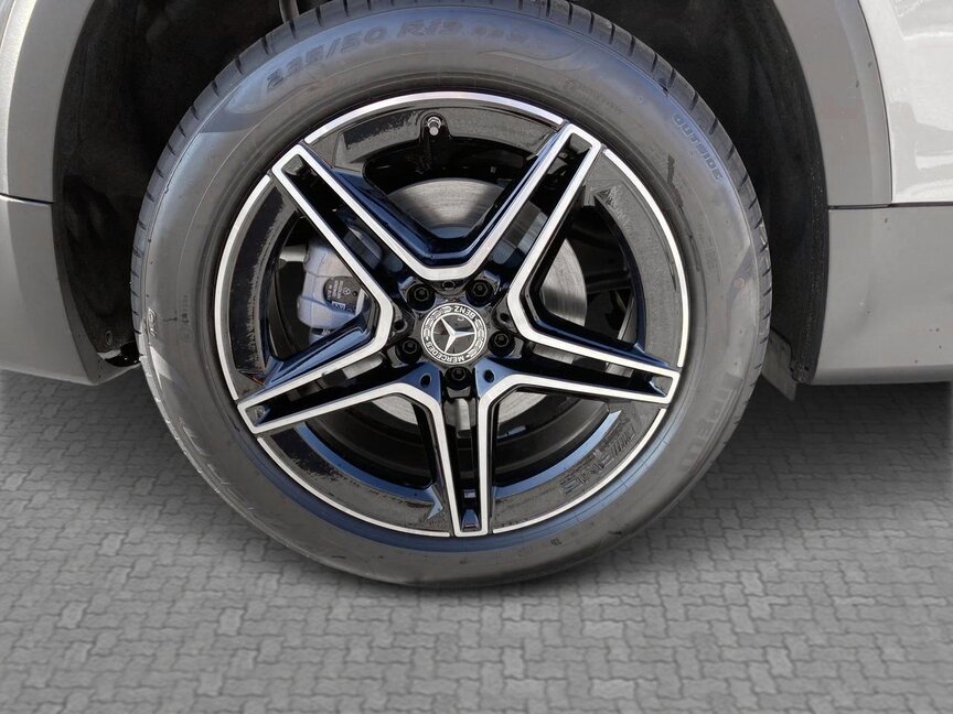 Mercedes-Benz GLB 200 d