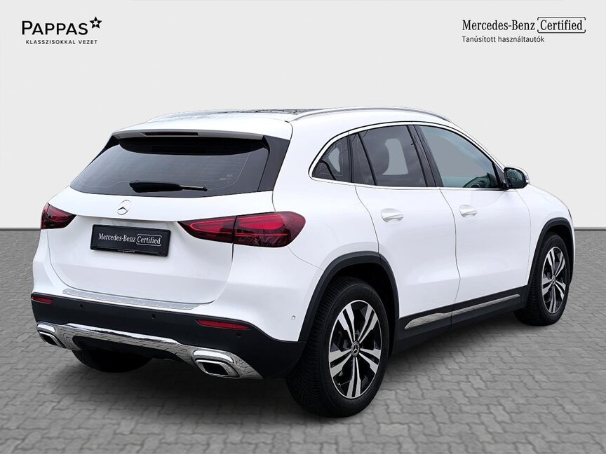 Mercedes-Benz GLA 200 d
