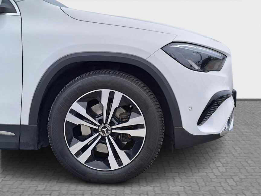 Mercedes-Benz GLA 200 d