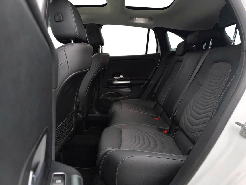 Mercedes-Benz GLA 200 d