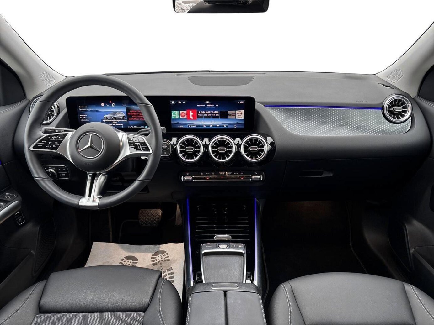 Mercedes-Benz GLA 180 Off-Roader