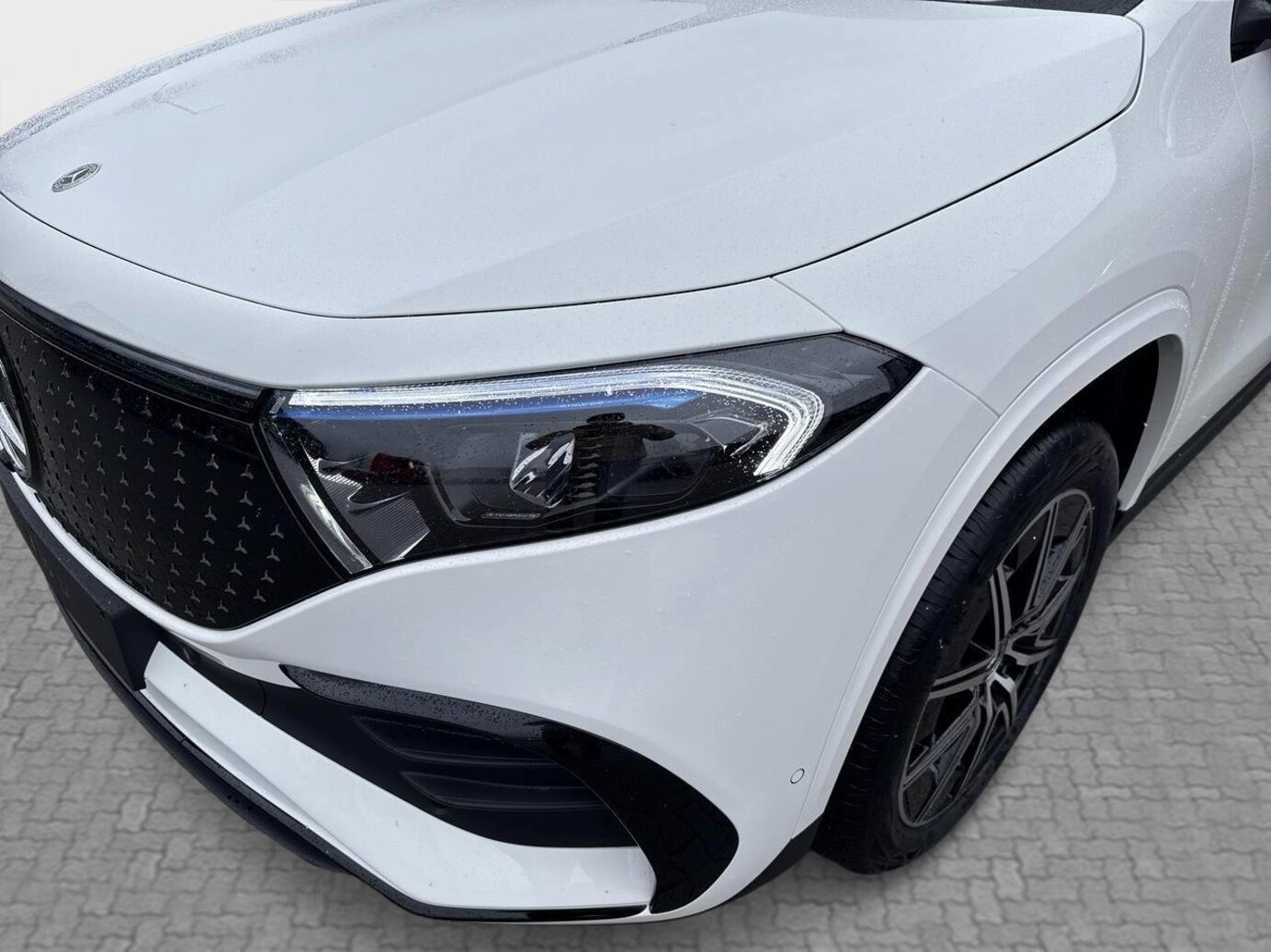 Mercedes-Benz EQA 250+