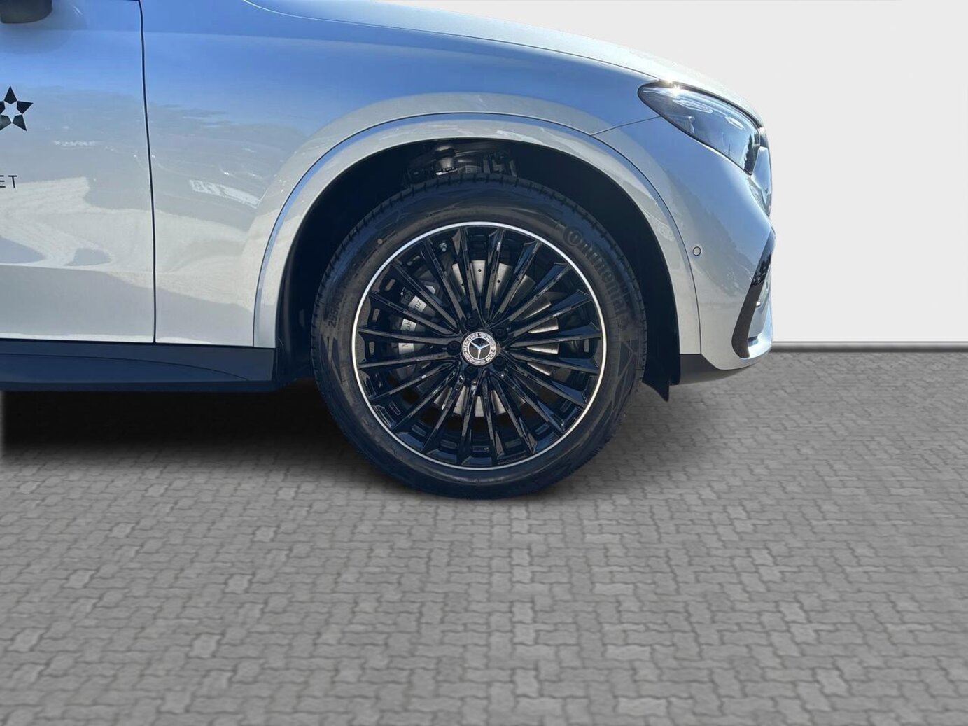 Mercedes-Benz GLC 300 de 4MATIC mit EQ Hybrid Technologie