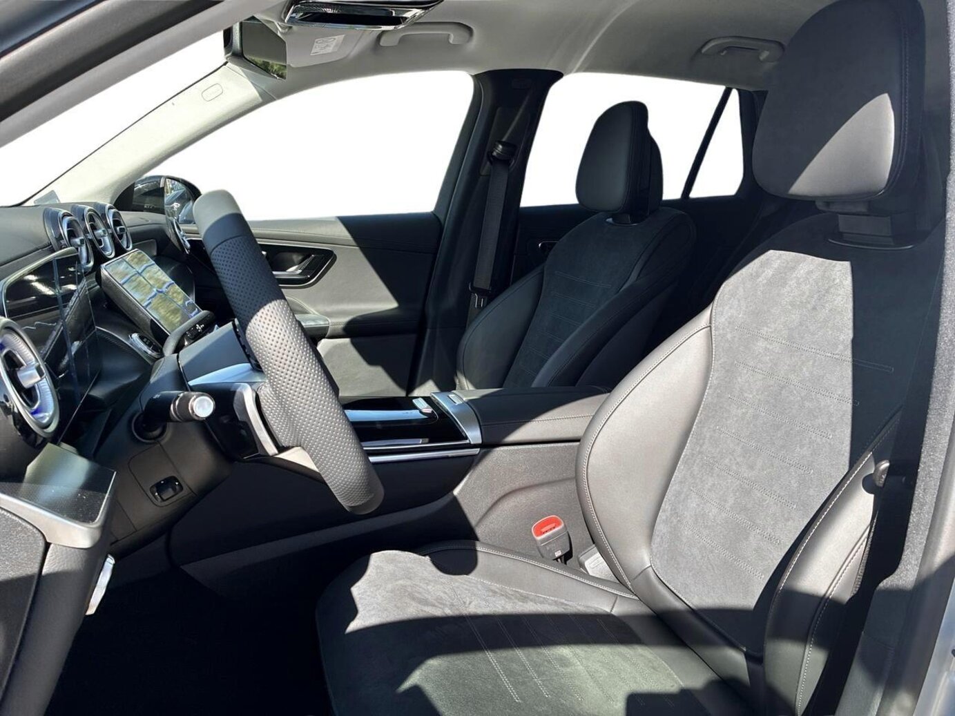 Mercedes-Benz GLC 300 de 4MATIC mit EQ Hybrid Technologie