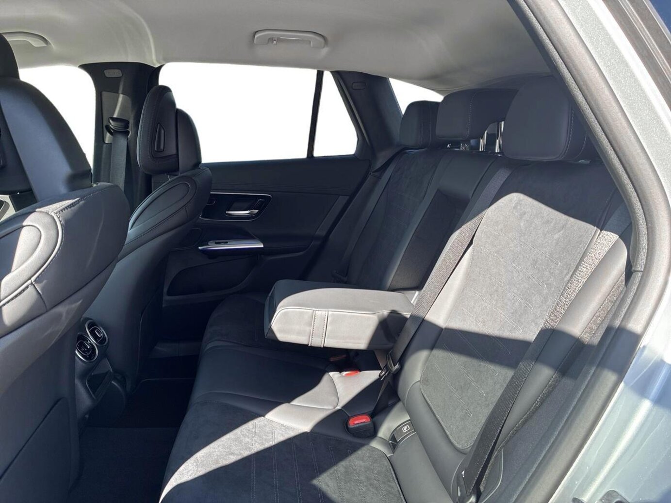 Mercedes-Benz GLC 300 de 4MATIC mit EQ Hybrid Technologie