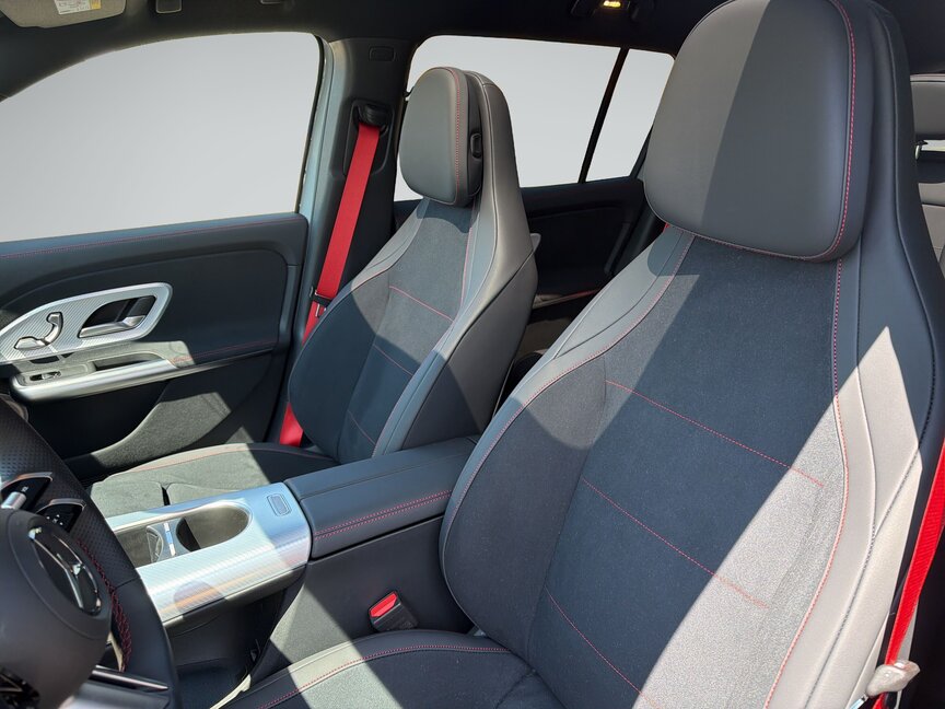 Mercedes-Benz GLB 200 4MATIC