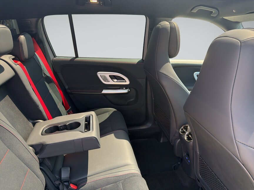 Mercedes-Benz GLB 200 4MATIC