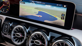 Mercedes-Benz C-osztály, E-osztály és CLA Coupé készletről, azonnal!