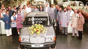 Megérkezett az új E-osztály – történelmi visszatekintés 3. rész