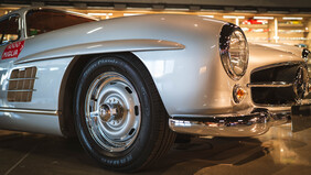 Klasszikusokban is vezetünk.