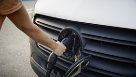 E.ON töltési megoldások elektromos Mercedes-Benz kishaszongépjárművéhez