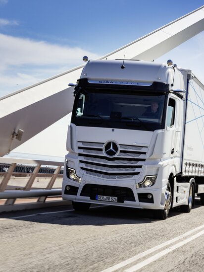 © Mercedes-Benz AG